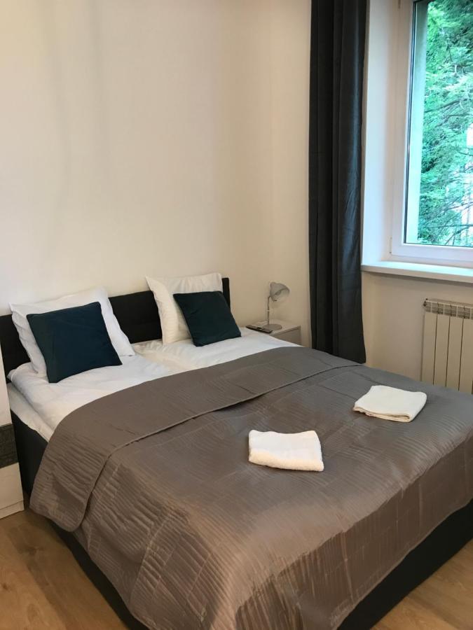 Apartamenty Mural ビエルスコ・ビアバ エクステリア 写真