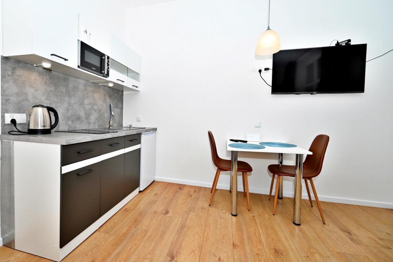 Apartamenty Mural ビエルスコ・ビアバ エクステリア 写真
