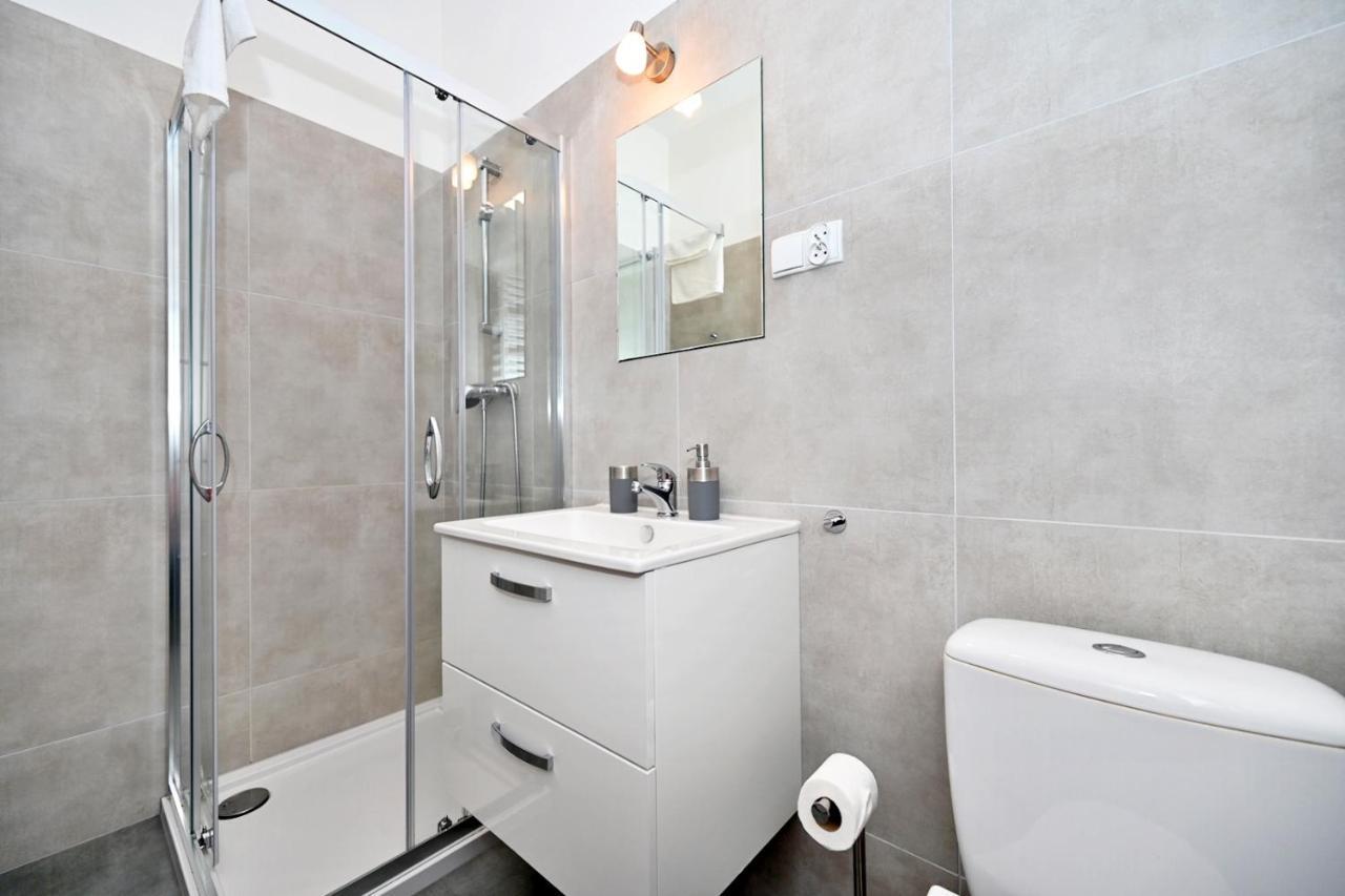 Apartamenty Mural ビエルスコ・ビアバ エクステリア 写真